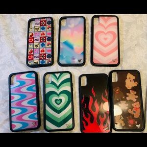 Wildflower cases for iPhone XR! :) gently used and excellent condition!